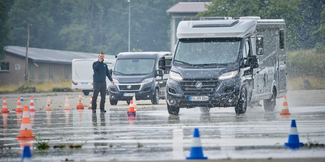 Fahrsicherheitstraining für Wohnwagen und Wohnmobil