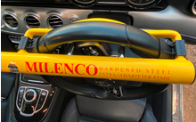 Milenco Hochsicherheits-Lenkradschloss High Security Steering Wheel Lock + Yellow with Pad and Bag